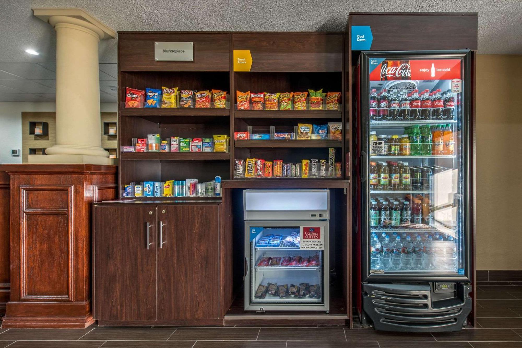 Comfort Suites Lakewood - Denver Bagian luar foto